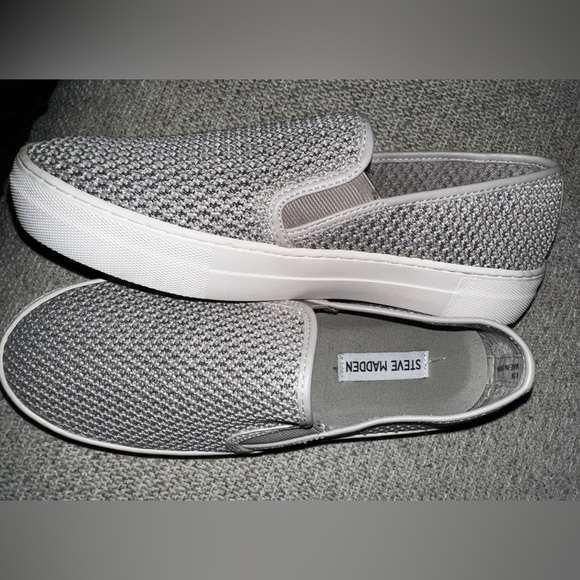 Steve Madden Gills Grey Slip Ons Boat Deck Shoes - 8.5 - Picture 1 of 7